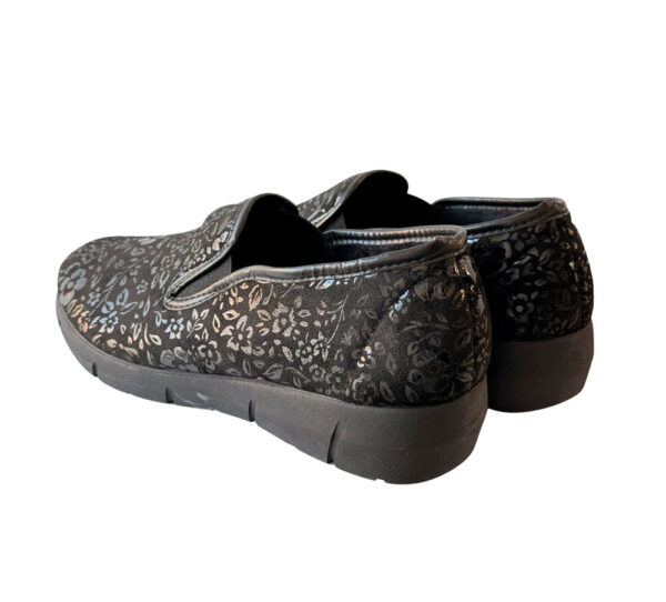 Rodevil Zapatilla Cerrada Mujer Negro Elástico - Imagen 3
