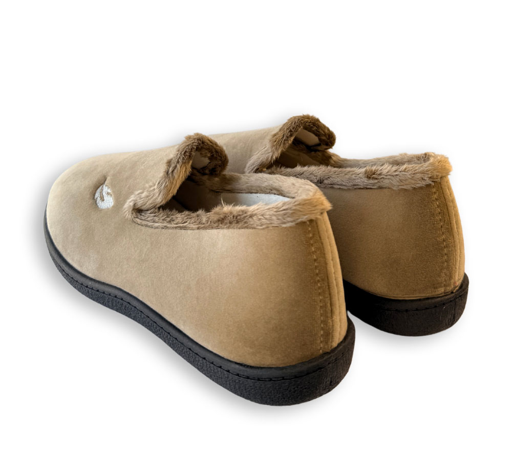 Plumaflex C12203 zapatilla de casa mujer cerrada beige vista trasera