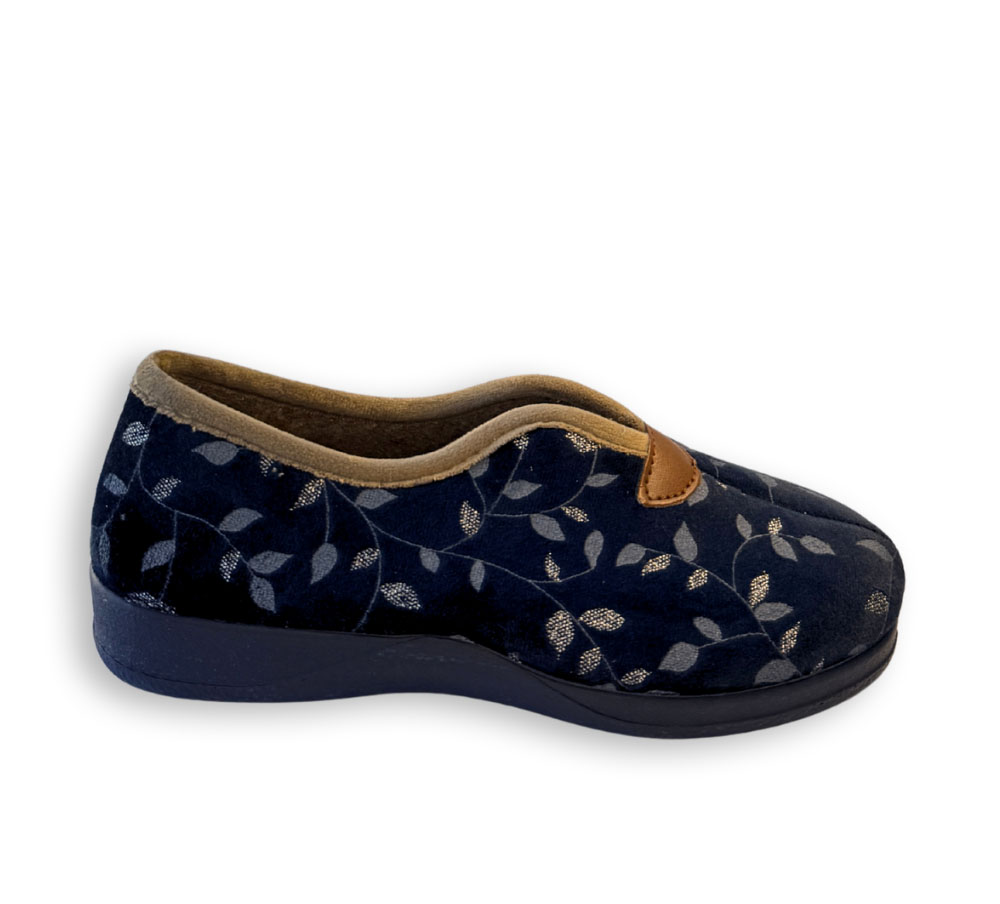 Zapatilla de casa mujer cerrada azul marino con cuña