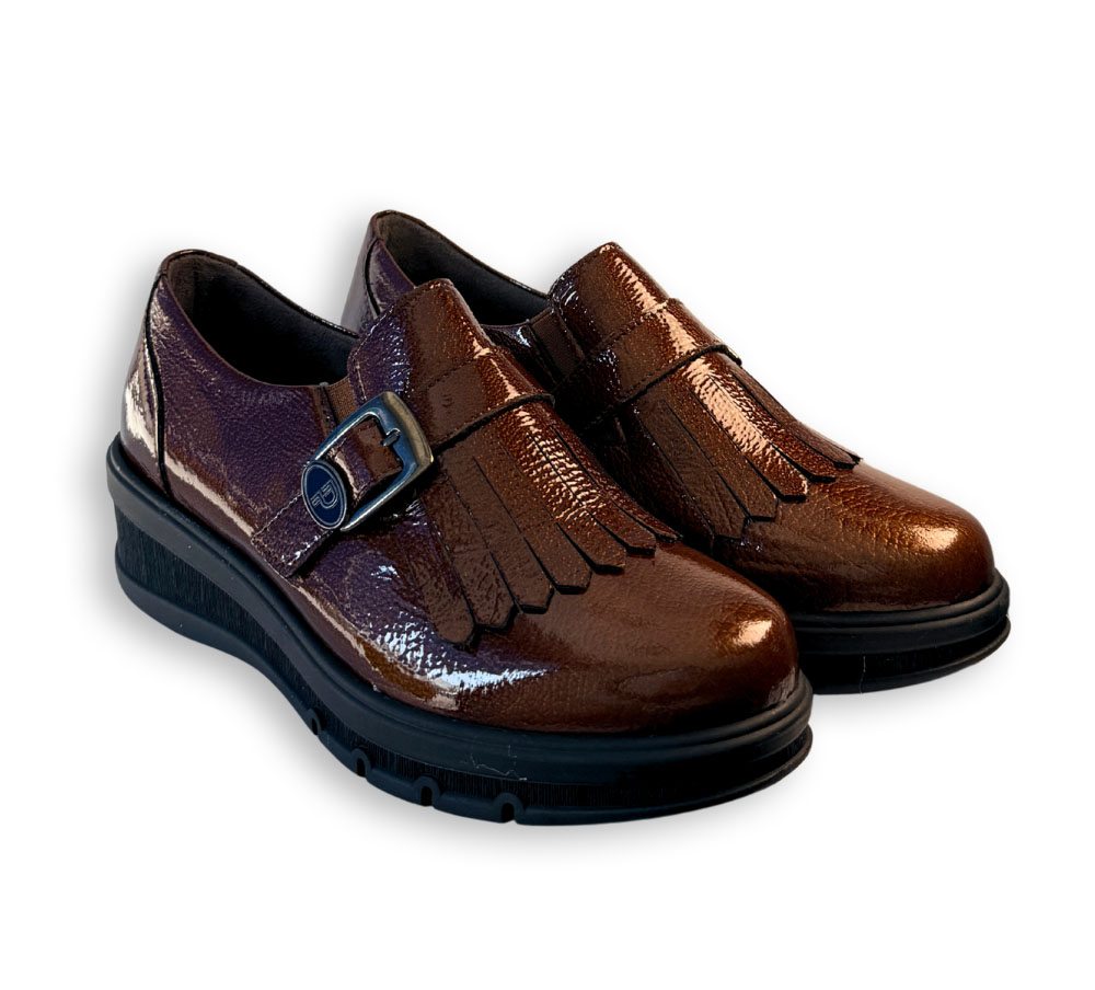 Zapato mujer marrón Pitillos con elásticos laterales