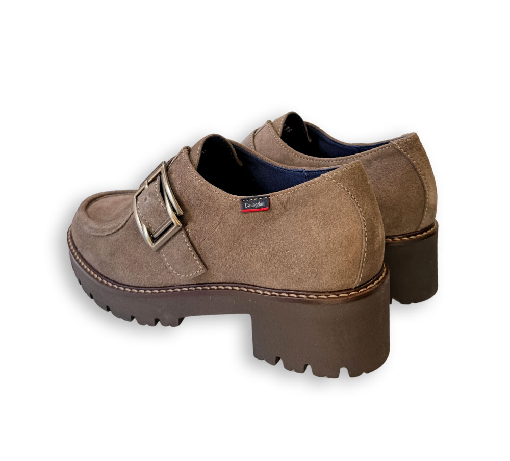 Mocasín Callaghan mujer marrón vista trasera