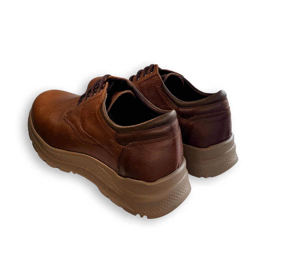 Riverty zapato hombre piel marrón vista trasera